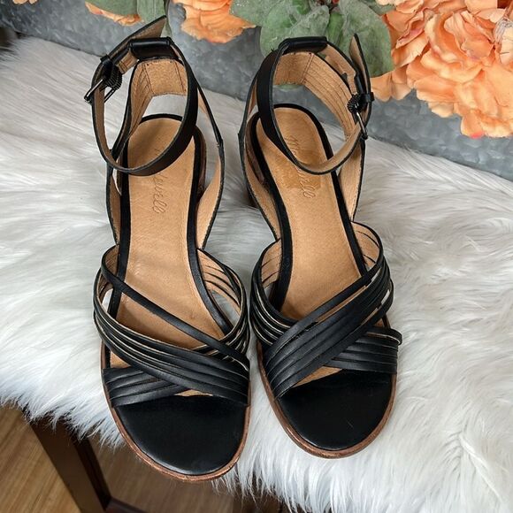 Madewell The Samira Sandal - Picture 2 of 9